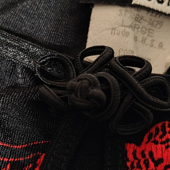 Vintage Y2K Black and Red Dragon Print Top/ Chinese Knot/ SZ L/ See Info - Picture 10 of 14